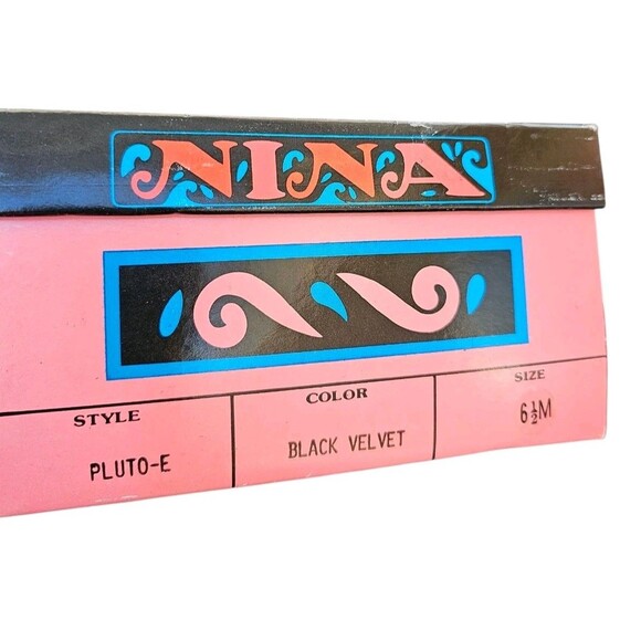 Vintage 90s Touch Of Nina Black Velvet Heels Pumps Shoes Leather Sole 6.5 M - Picture 7 of 16